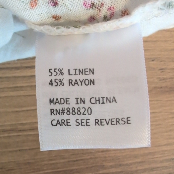 Floral Button-Down Blouse with 3/4 Sleeves 2X         -814U - Picture 6 of 6